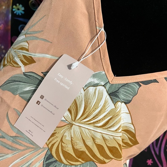 Cream Button-Up Ribbed Top - Picture 3 of 9